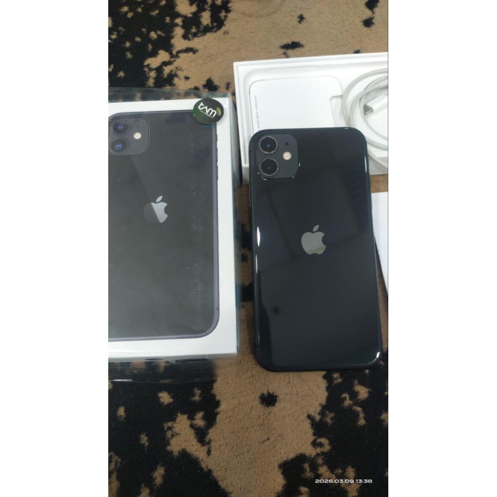 iPhone 11 64GB iBox fullset sampai nota pembelian ada mulus no minus hb85% orian fungsi semua normal