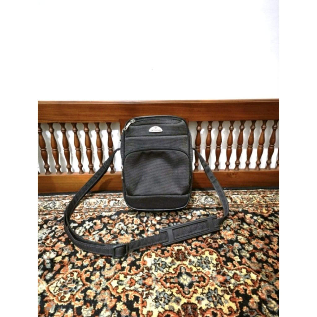 Tas Sling bag samsonite
