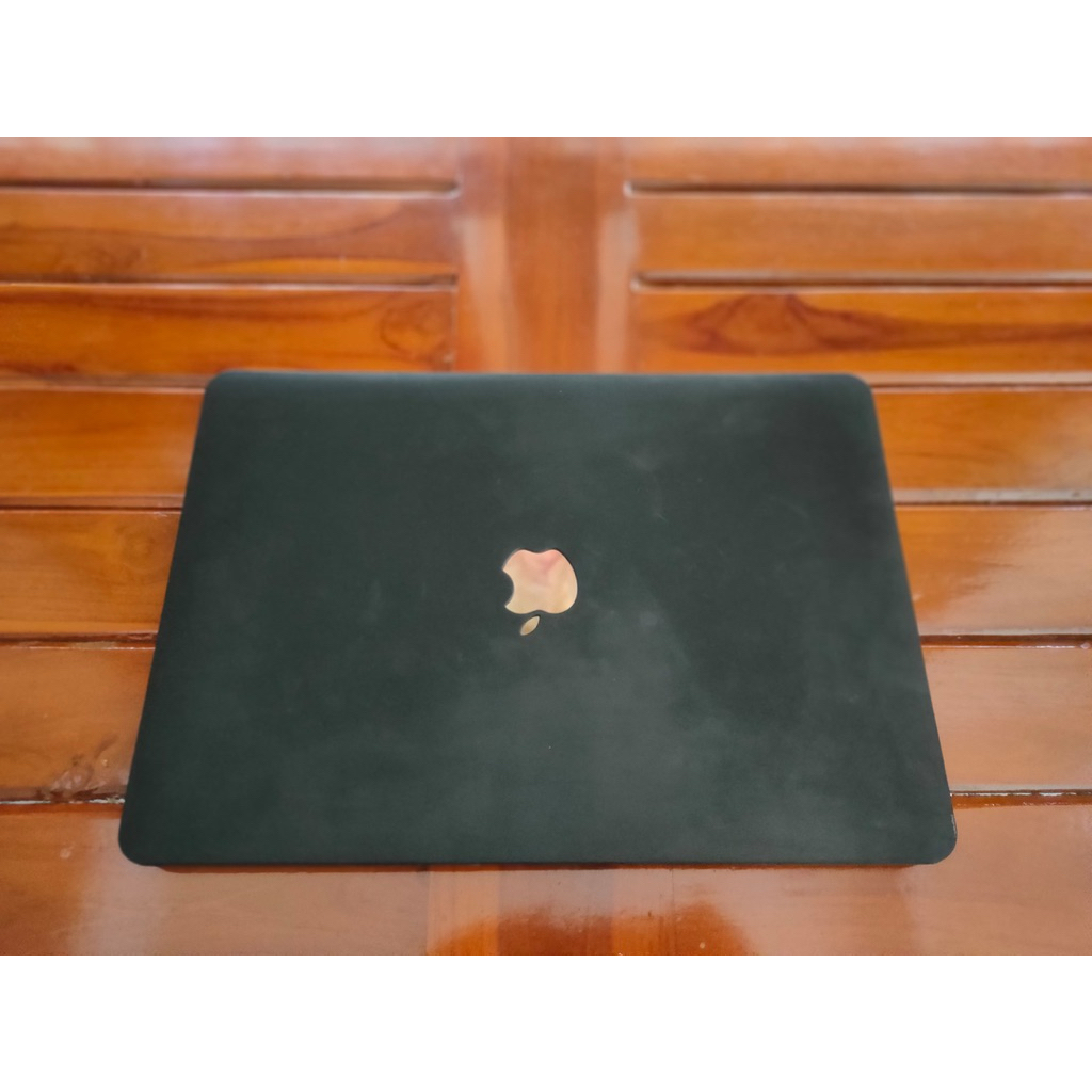 Mackbook pro 2019 thunderbolt 4 core i5 ram 8 ssd 512