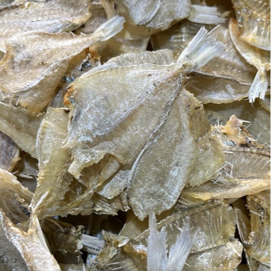 Ikan Asin Kapasan 250gram IKAN ASIN TIPIS PAKANG KAPASAN KERING FRESH ikan asin kapasan ikan asin ka