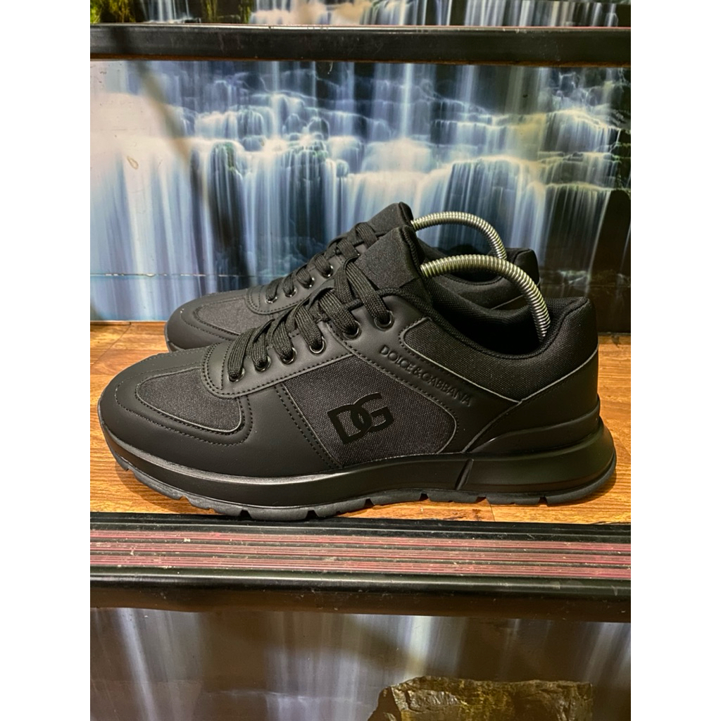 Sepatu Casual Pria Size 45/29