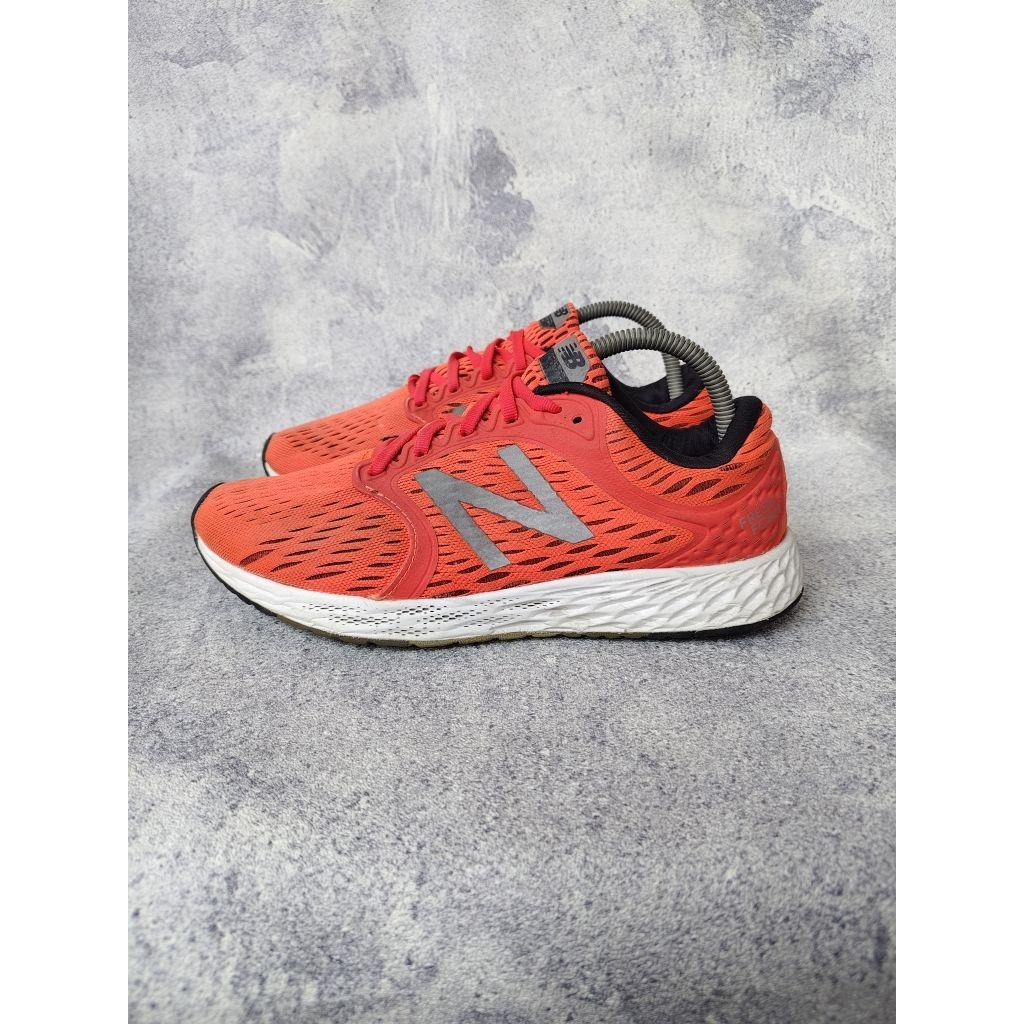 SEPATU NB NEW BALANCE ZANTE V4 FRESH FOAM SECOND ORIGINAL LIKE NEW