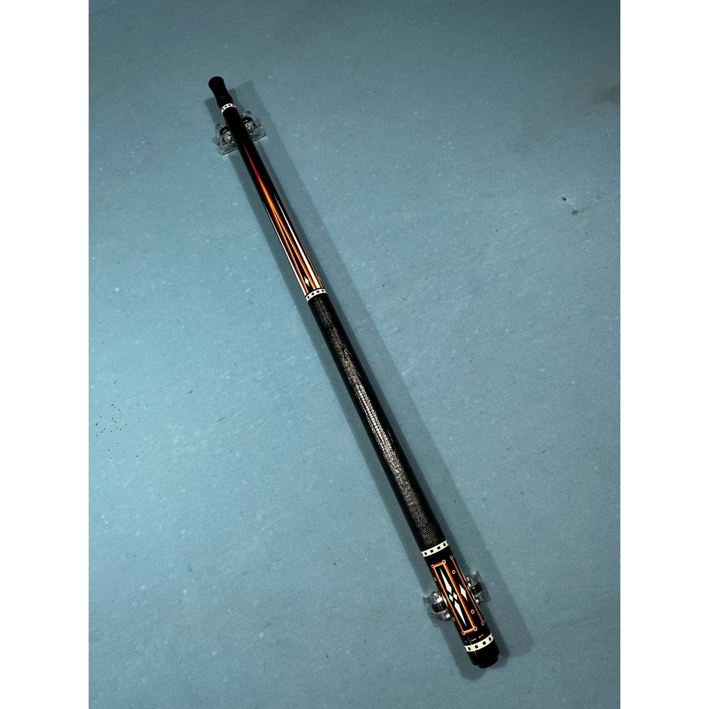 JD CUSTOM CUE