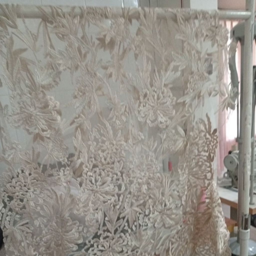 sisa kain brokat gold