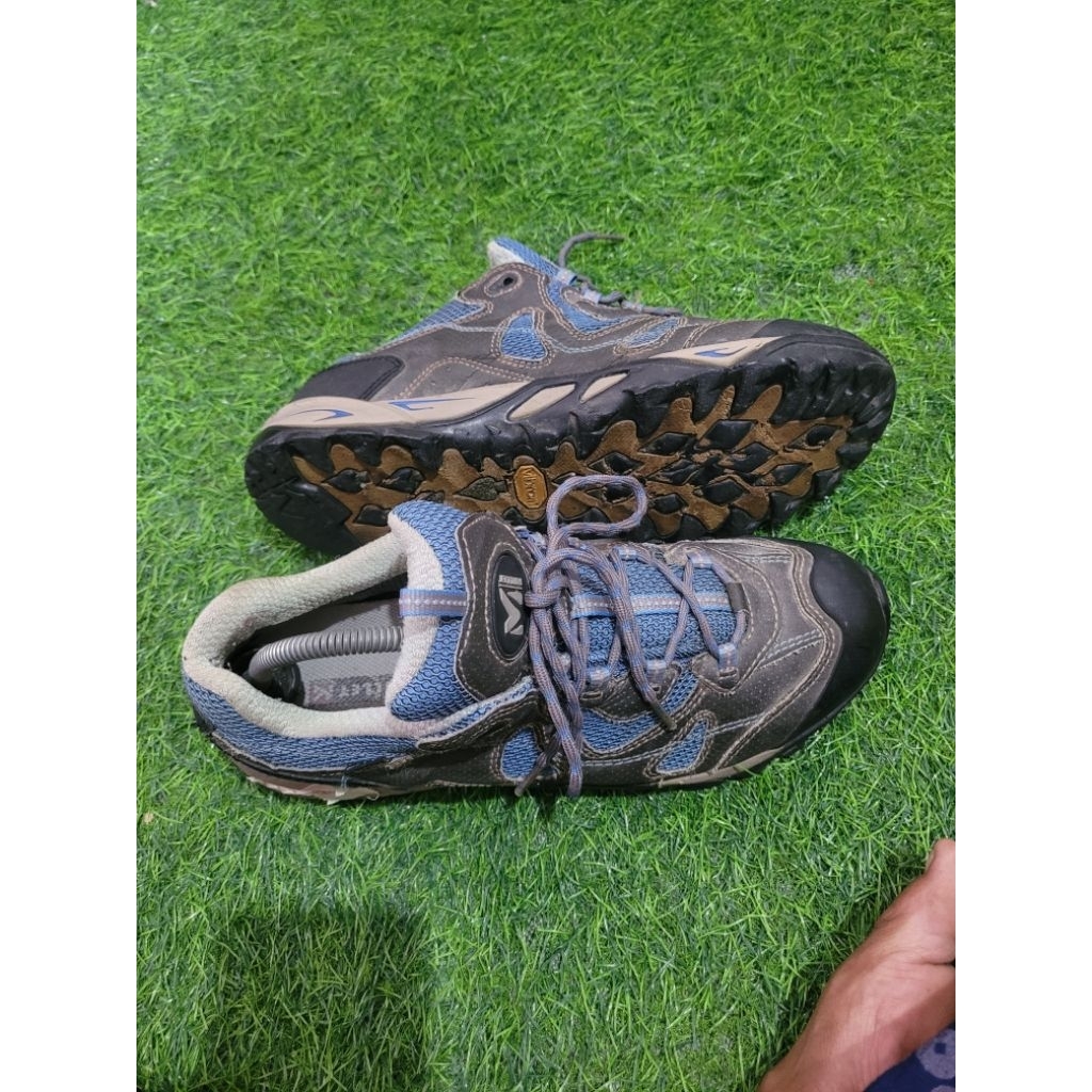 sepatu gunung millet size 42