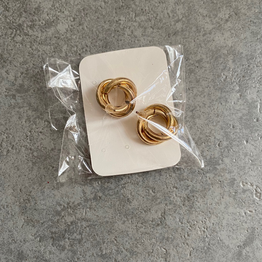 Anting gold hijab preloved