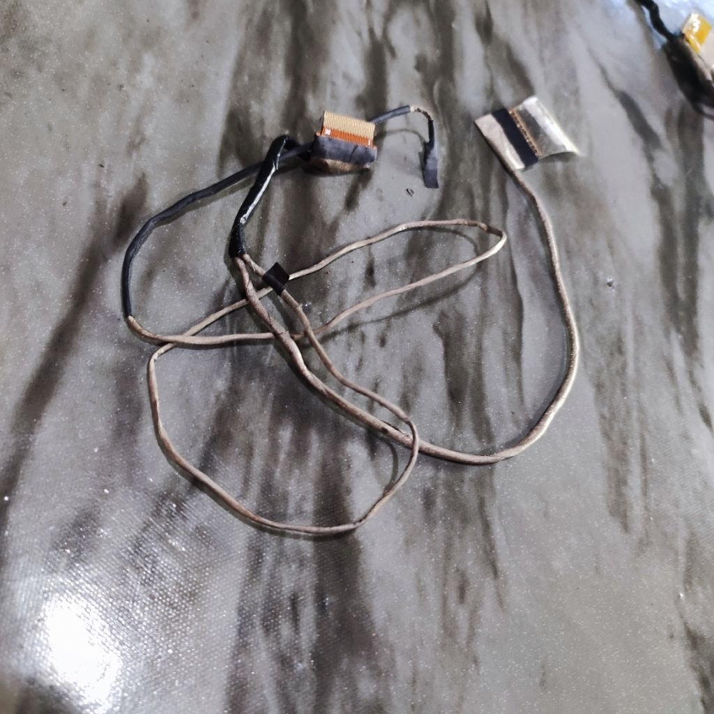 Fleksibel Flexible LCD laptop Hp 14CK