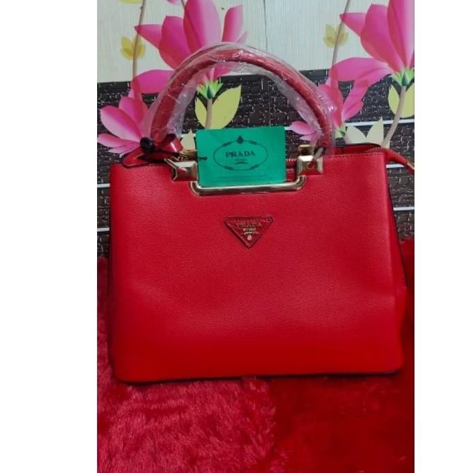 Tas Pesta Merah