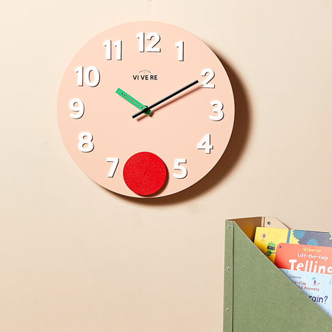 VIVERE Jam Dinding Kuminko Pink