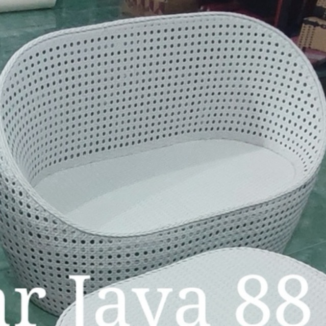 Sofa 2 Seater Gentong Rotan Sintetis
