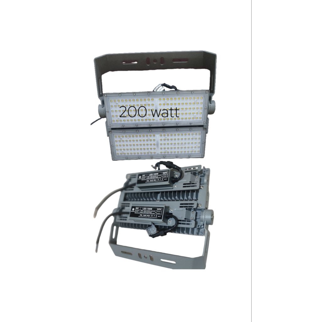 lampu sorot highmast 200watt 300 watt LED/lampu lapangan,lapangan padel, lapangan tenis outdoor/indo
