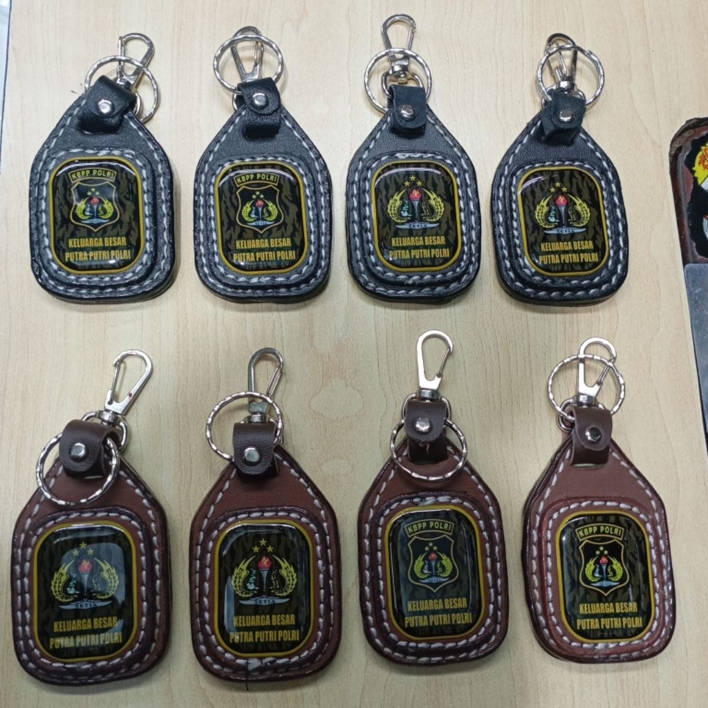 asesoris gantungan kunci logo kbpp polri exclusive