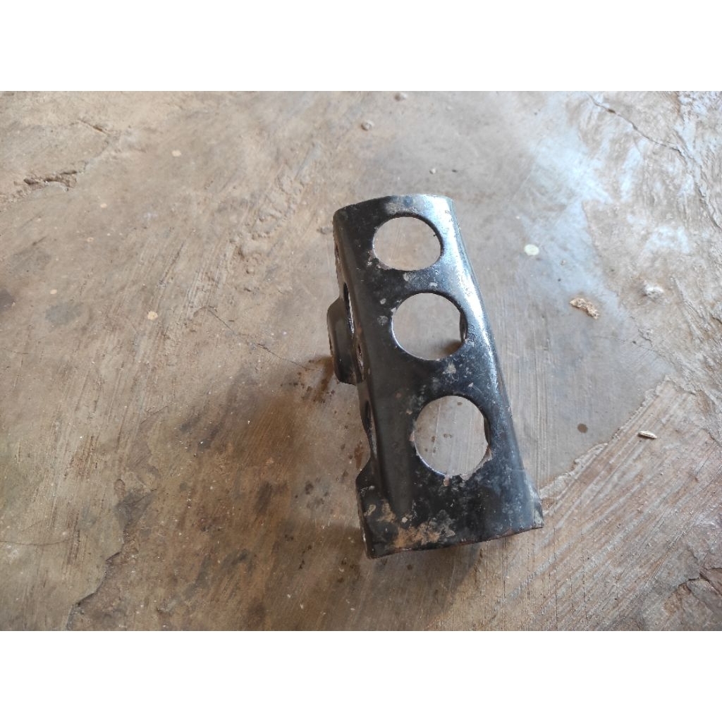 pangkon anting mesin honda gl 100 ori