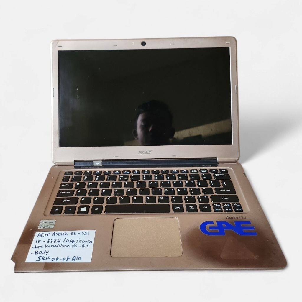 Laptop Acer Aspire S3-391 Core i5-3317U Tanpa Ram/HDD Minus Layar Kemerahan+white spot & Baterai