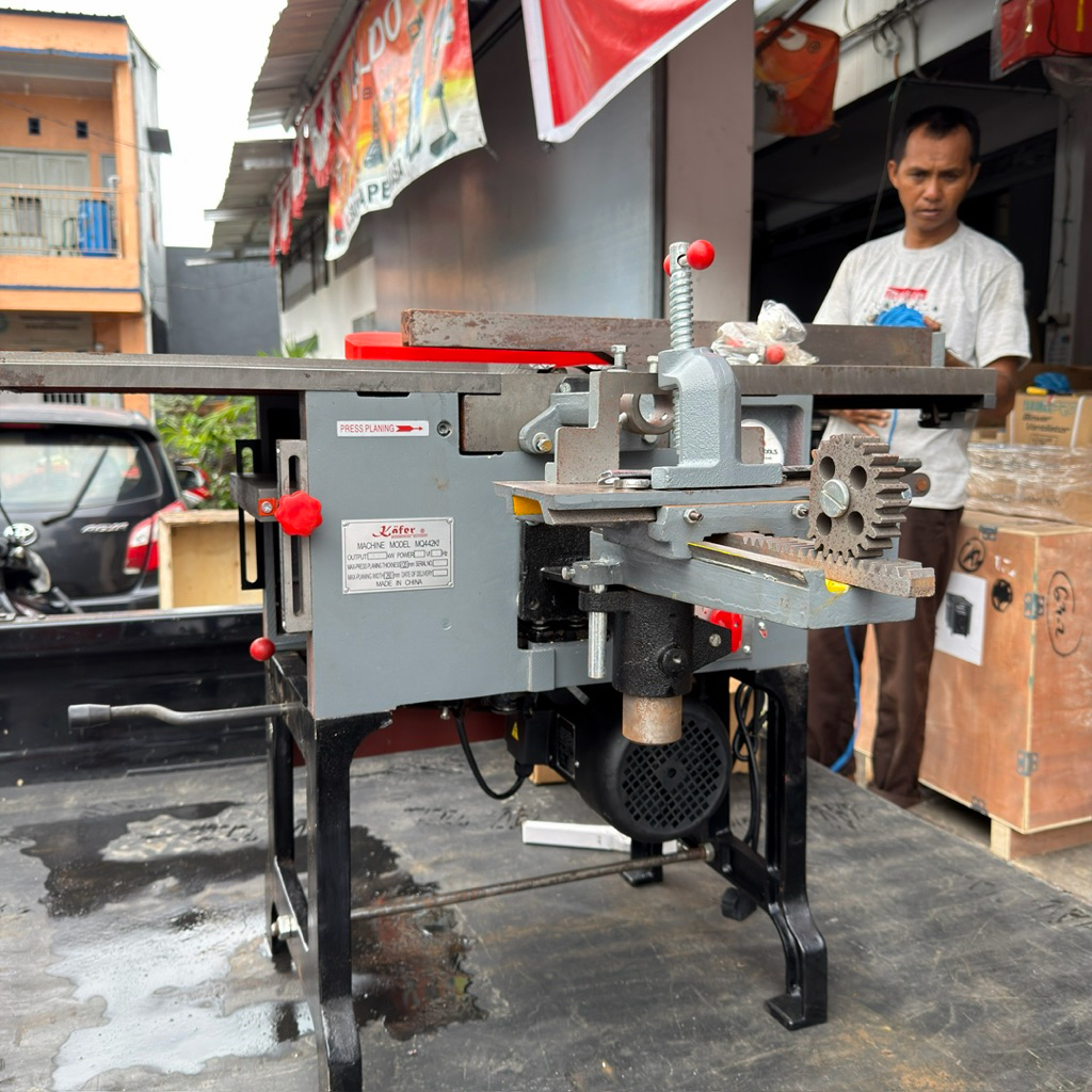 MESIN MEJA POTONG KAYU / MESIN KETAM MEJA KAYU 25CM KAFER MQ-442 MQ442