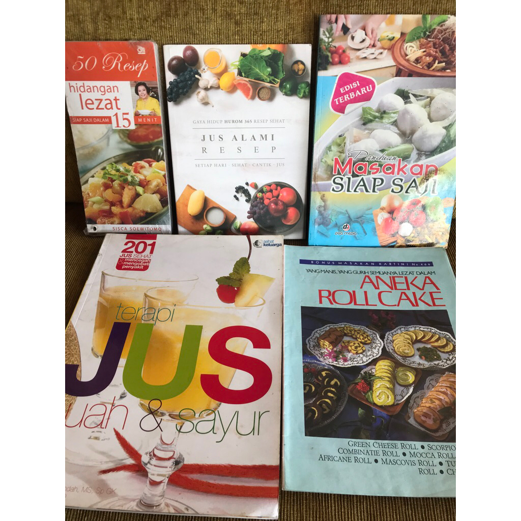 Buku Resep masakan dan resep kue/ majalah sedap