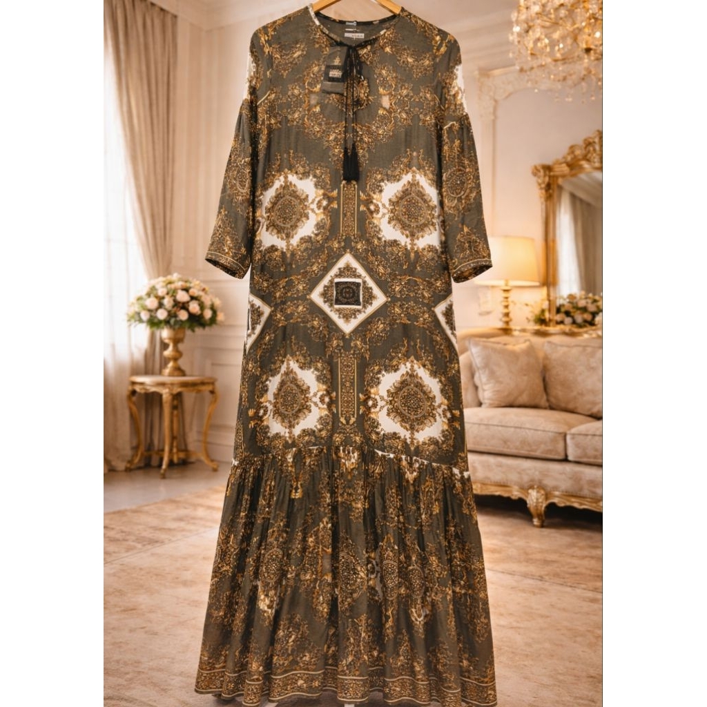 Dress rayon motif sultan by NMR/Namira