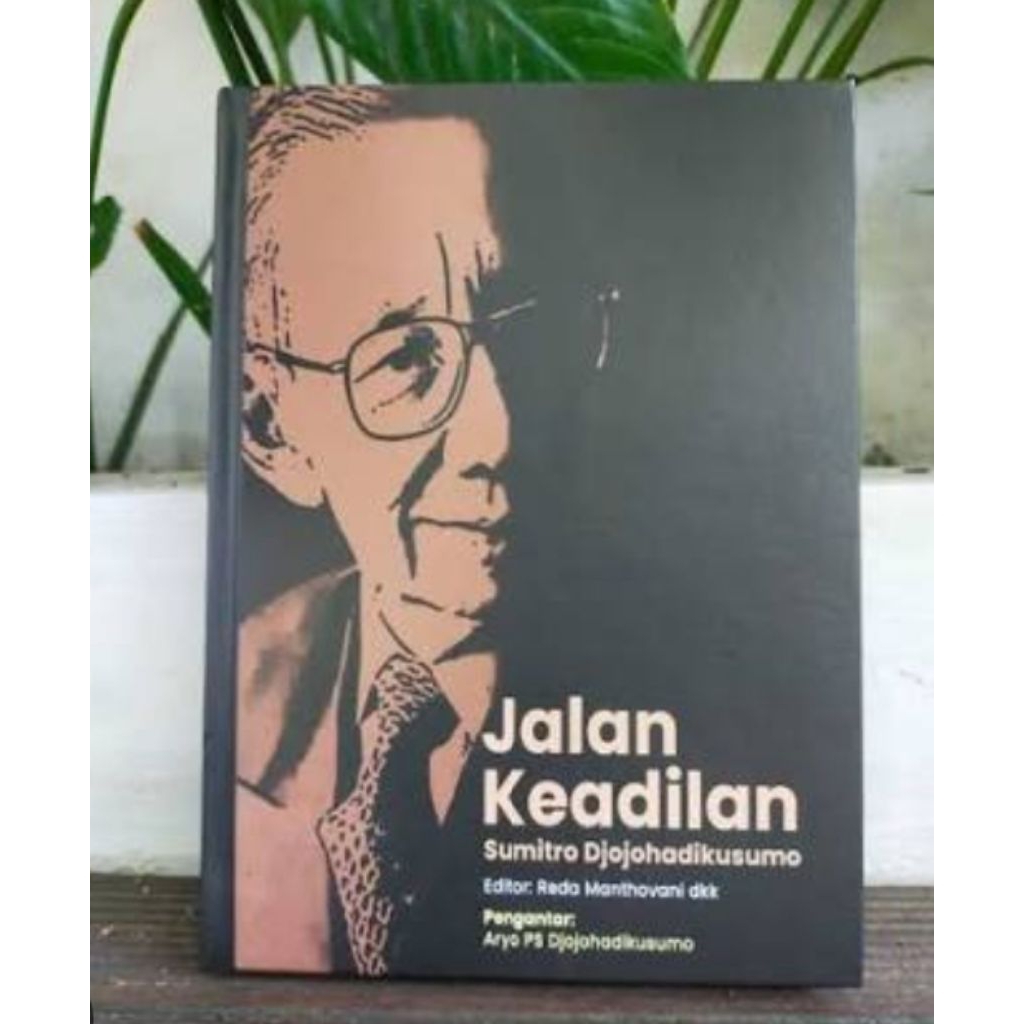 buku jalan keadilan, Sumitro Djojohadikusumo