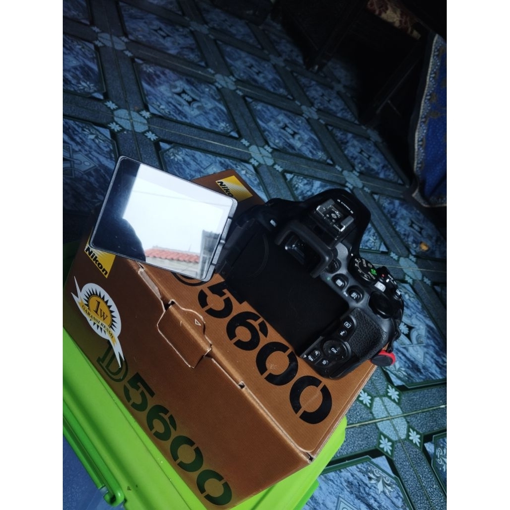Jual Nikon D5600 + Lensa Nikon + Lensa Sigma