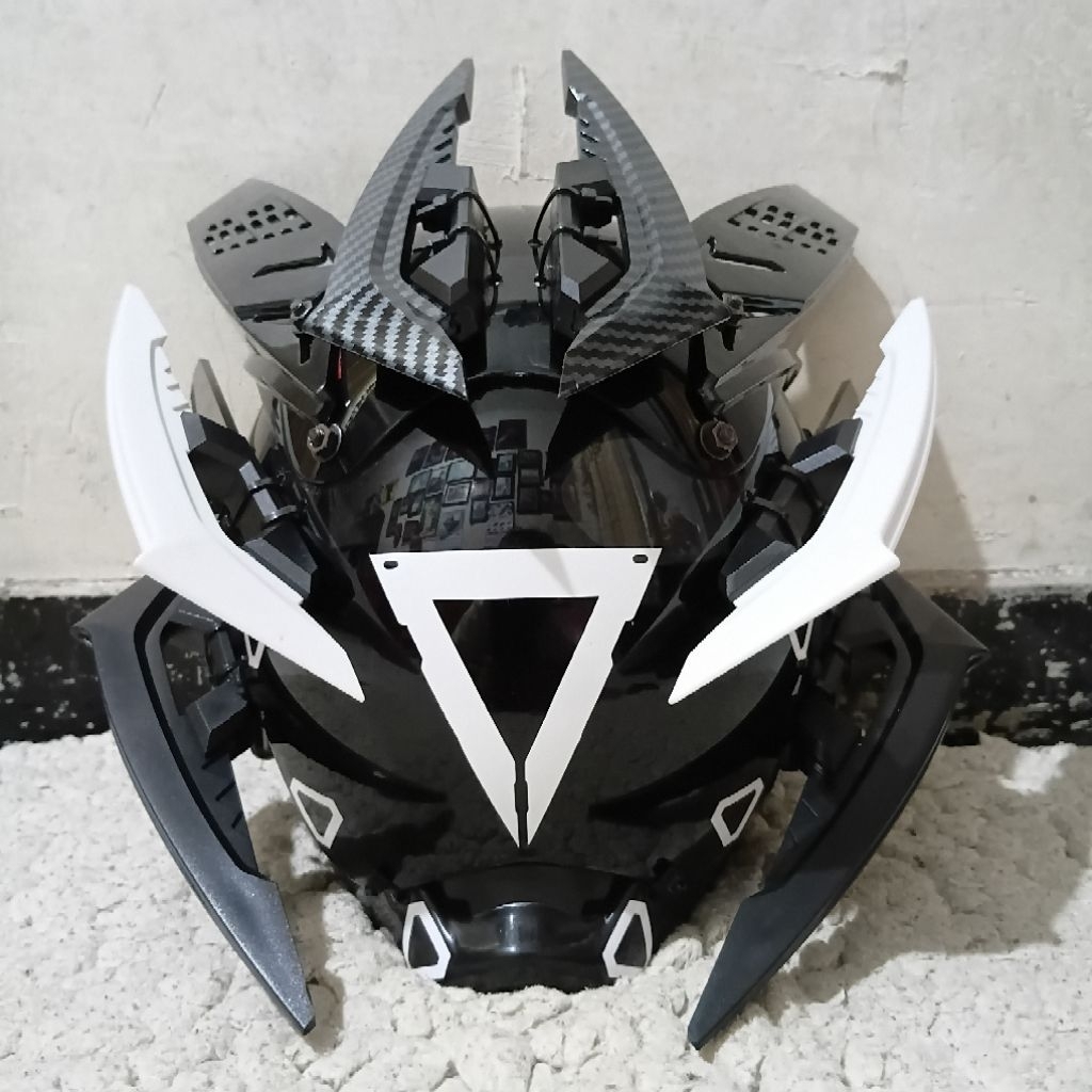 Cyberpunk Mask | White Samurai Special | Free Balaclava & Stickers
