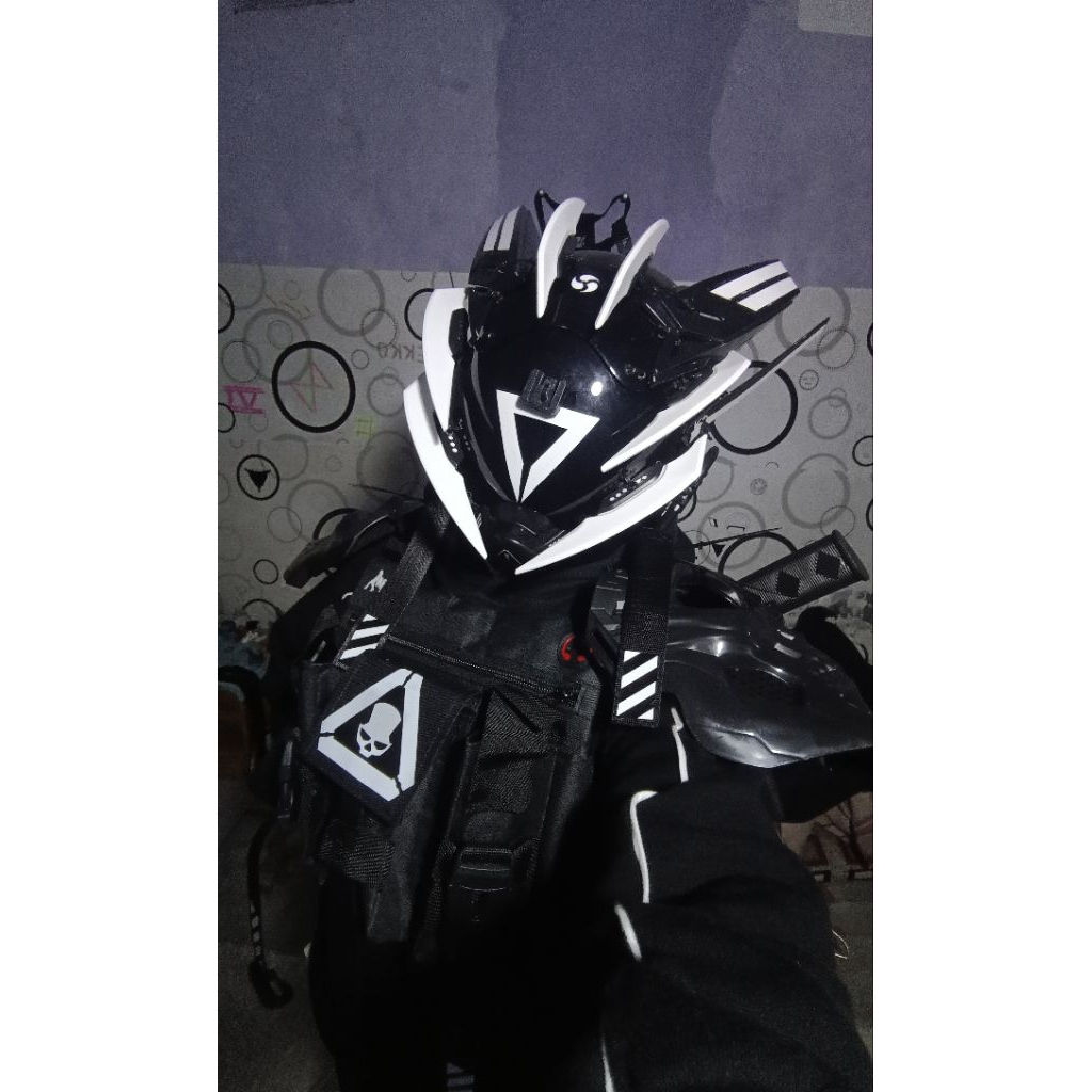 Cyberpunk Mask 03 Hybrid | Free Stickers and Balaclava