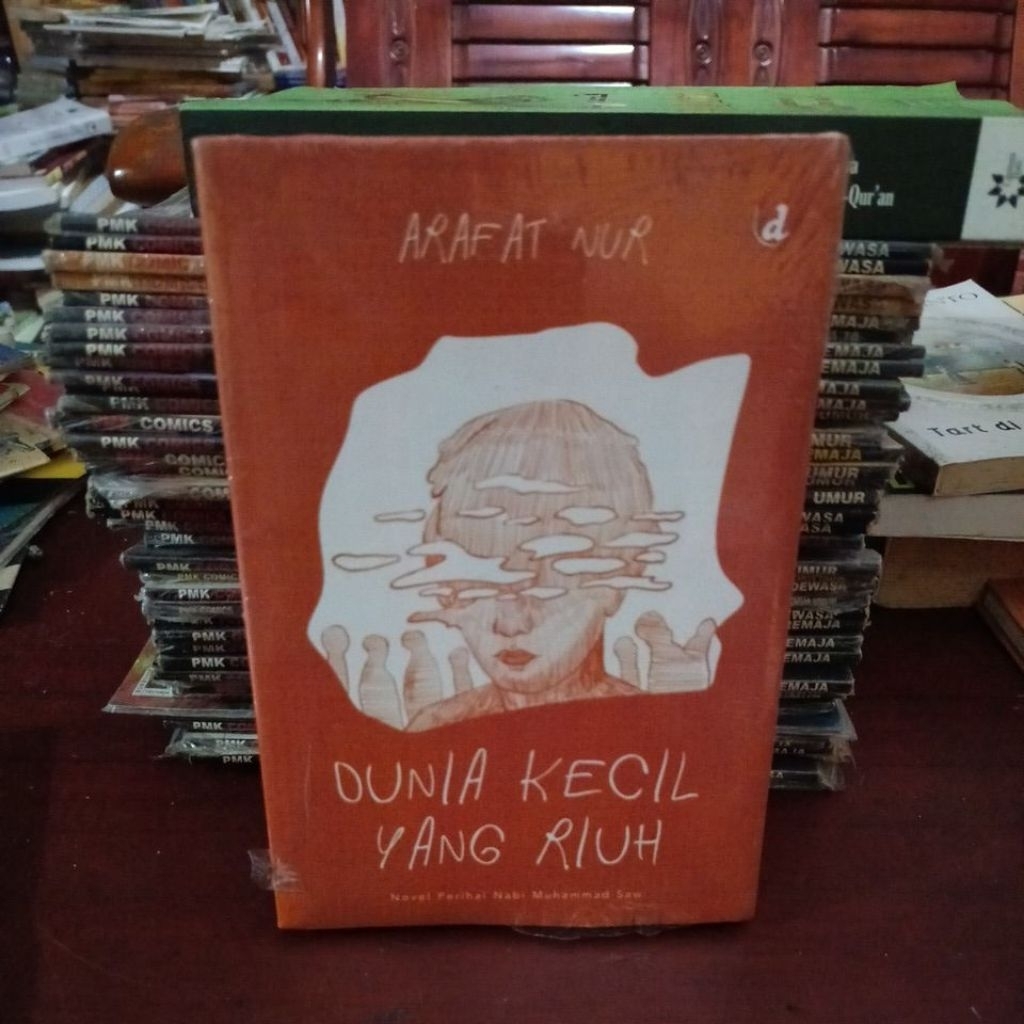 ORIGINAL NOVEL DUNIA KECIL YANG RIUH