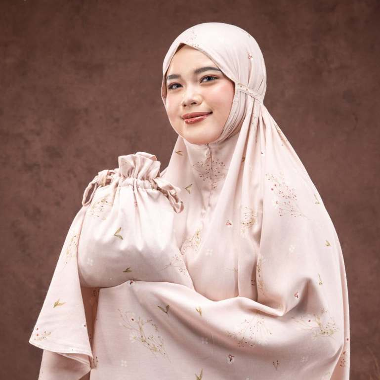 NEW PRODUCT TAZBIYA - Mukena ALYANA Series (Mukena Putih tazbiya Dewasa Motif Sweet Floral Bahan