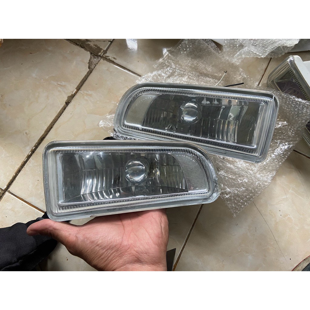 Lampu Foglamp Kijang Kapsul 2000