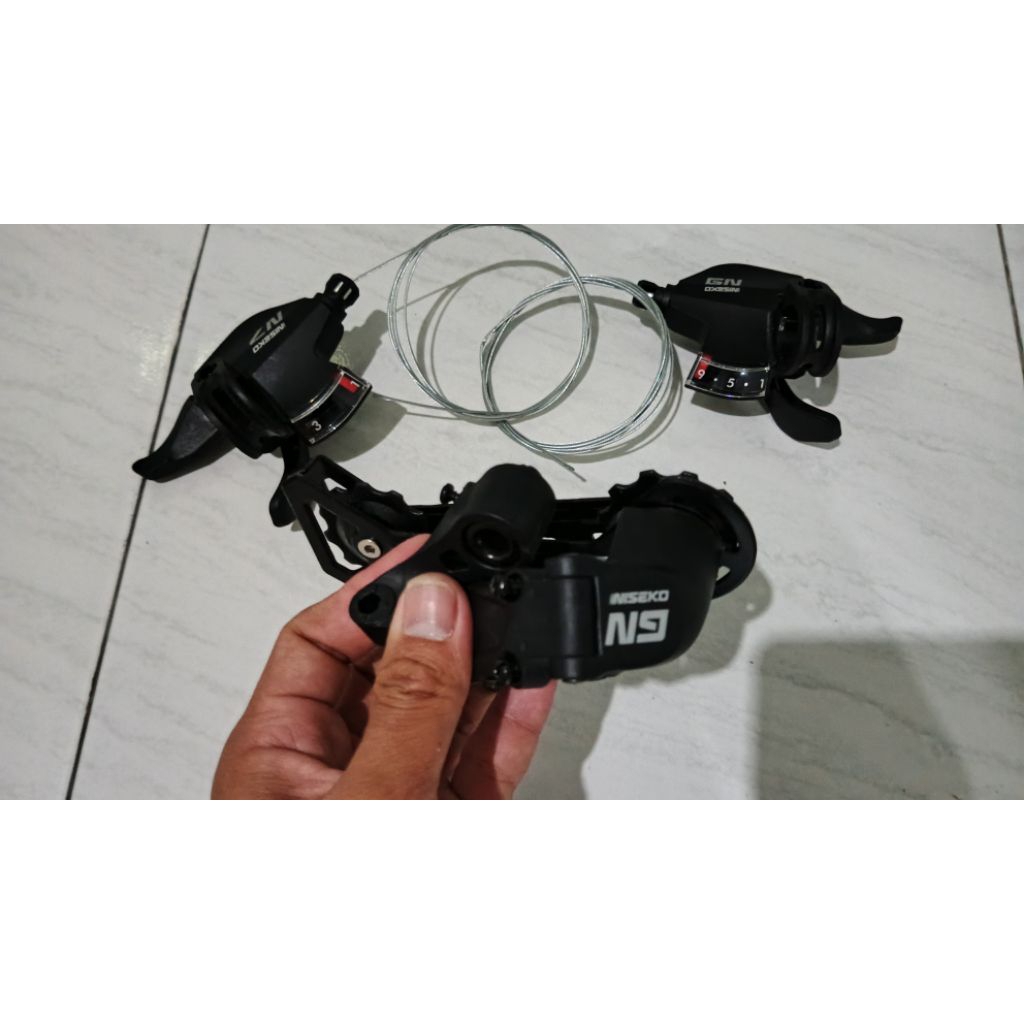 Shifter dan RD Niseko 3x9 speed