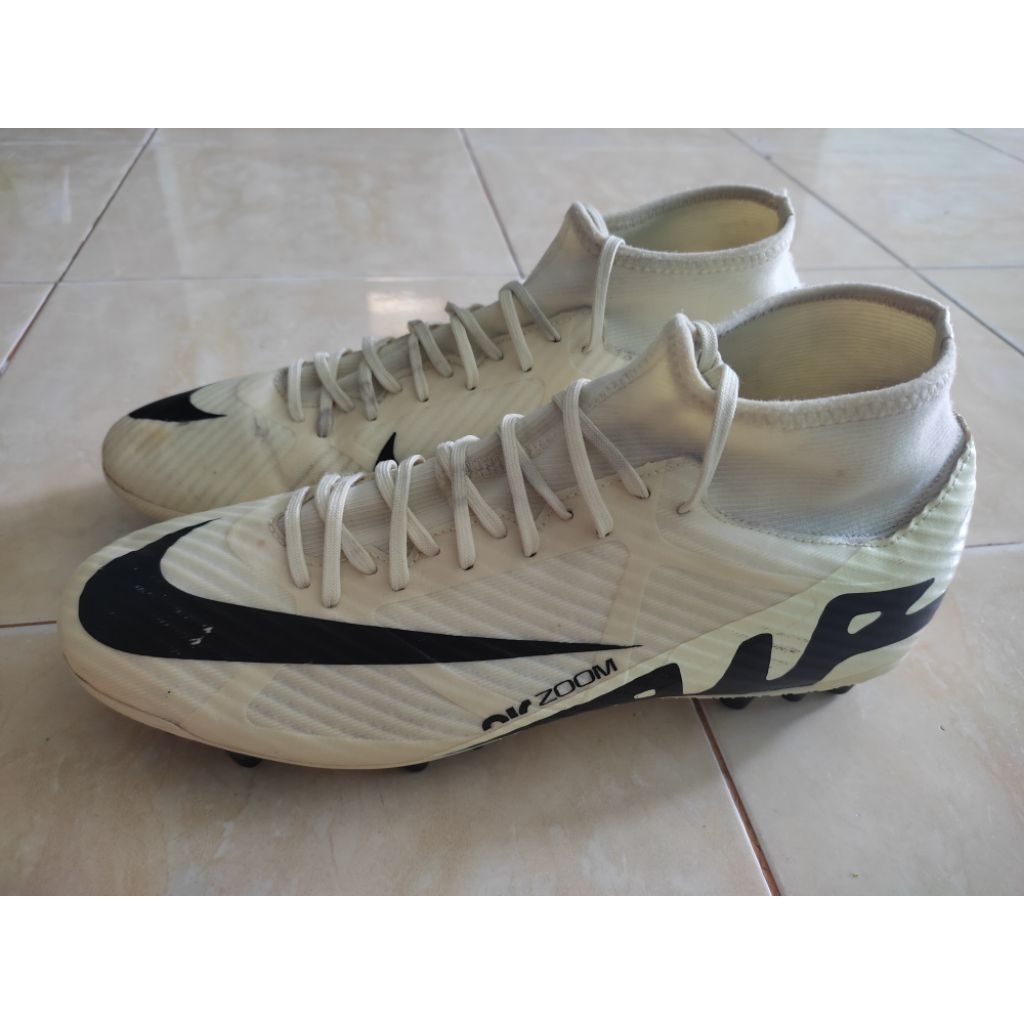 Sepatu Bola Nike Mercurial Superfly 9 Academy Ag DJ5622 Size 44 1/2 Insole 285 Second Ori