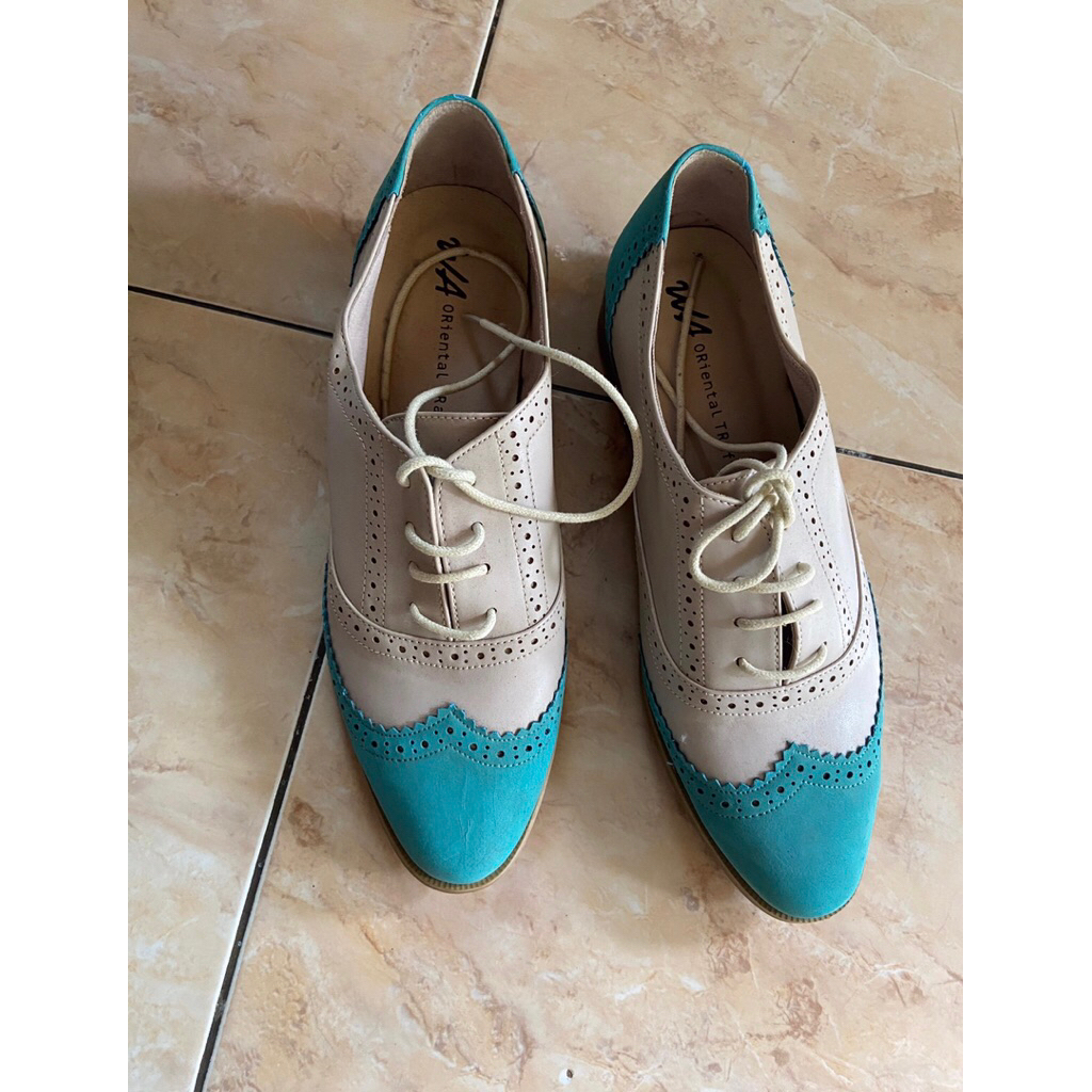 Sepatu Sandal Wanita Oriental Traffic