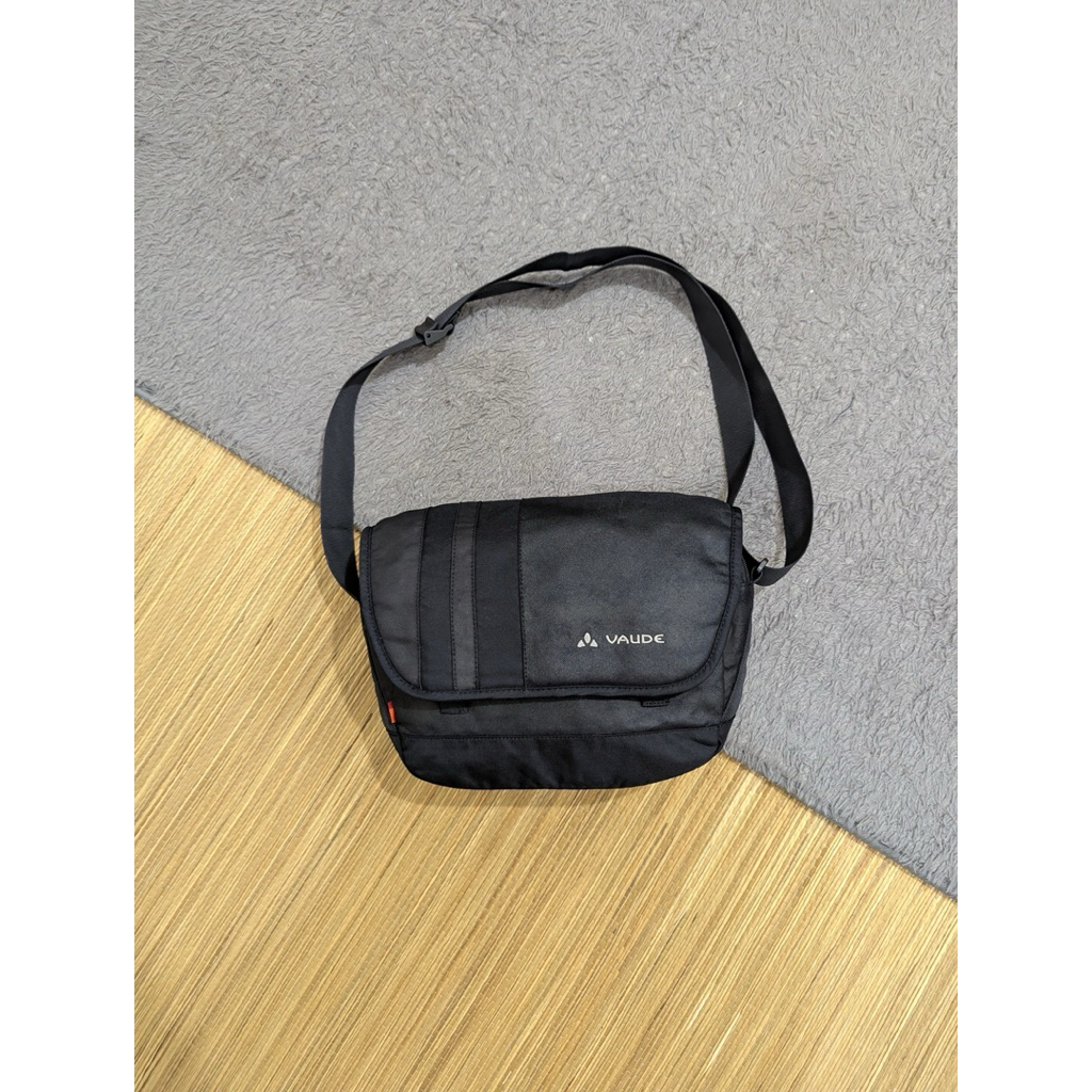 Vaude sling bag 3597