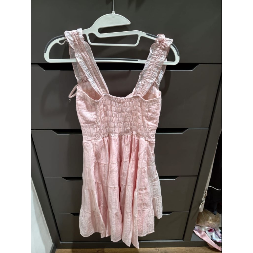 PL baju pantai gaun foto pantai bahan sifon warna pink