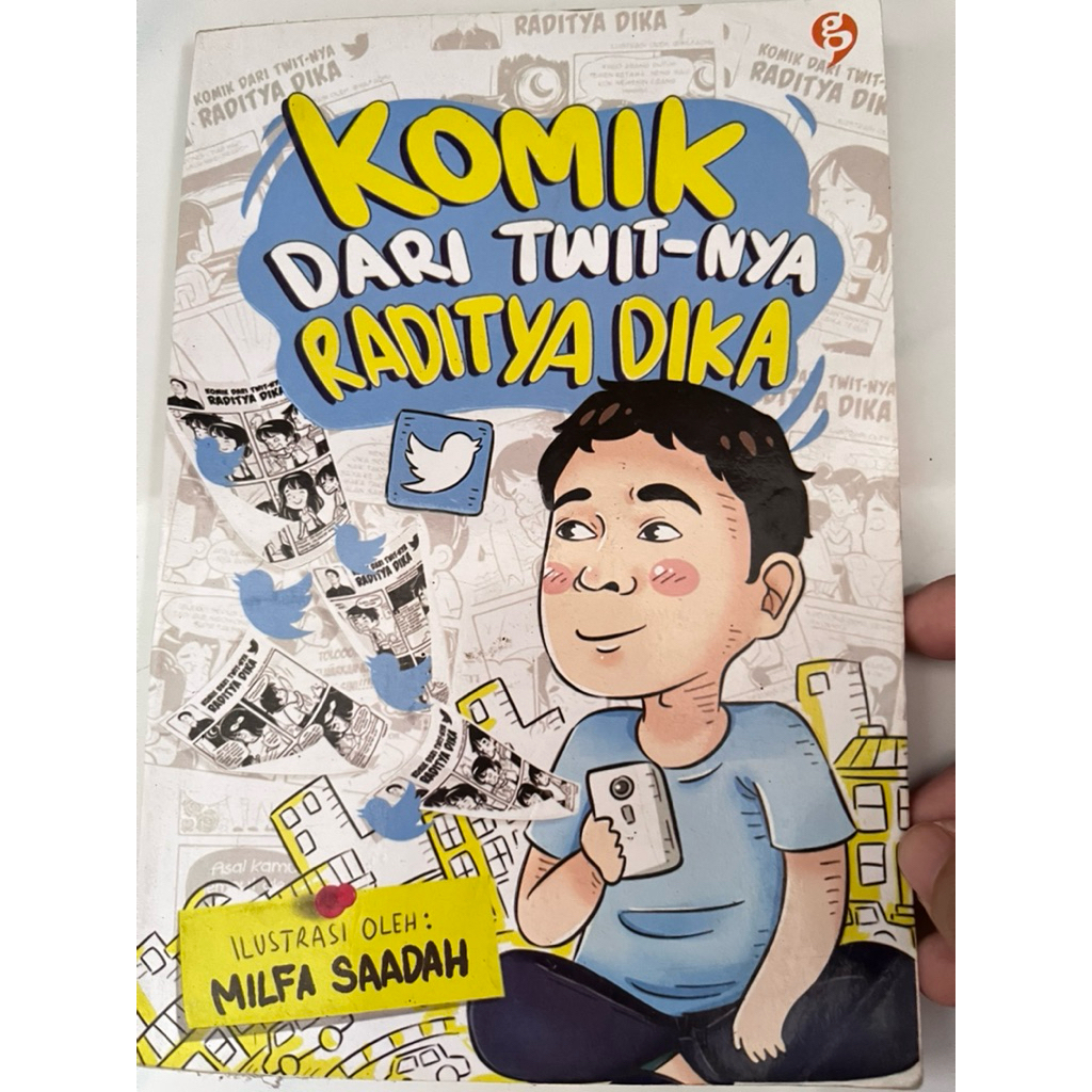 (prelove) buku komik dari twitnya raditya dika