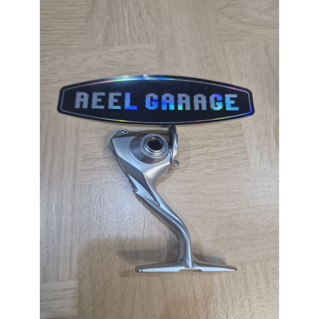 Shimano 19 Stradic FL C3000 / HG / XG T body assy