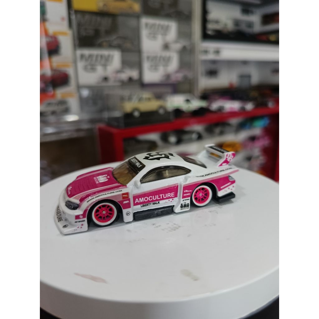 hot wheels S 15 custom LBWK amoculture pink