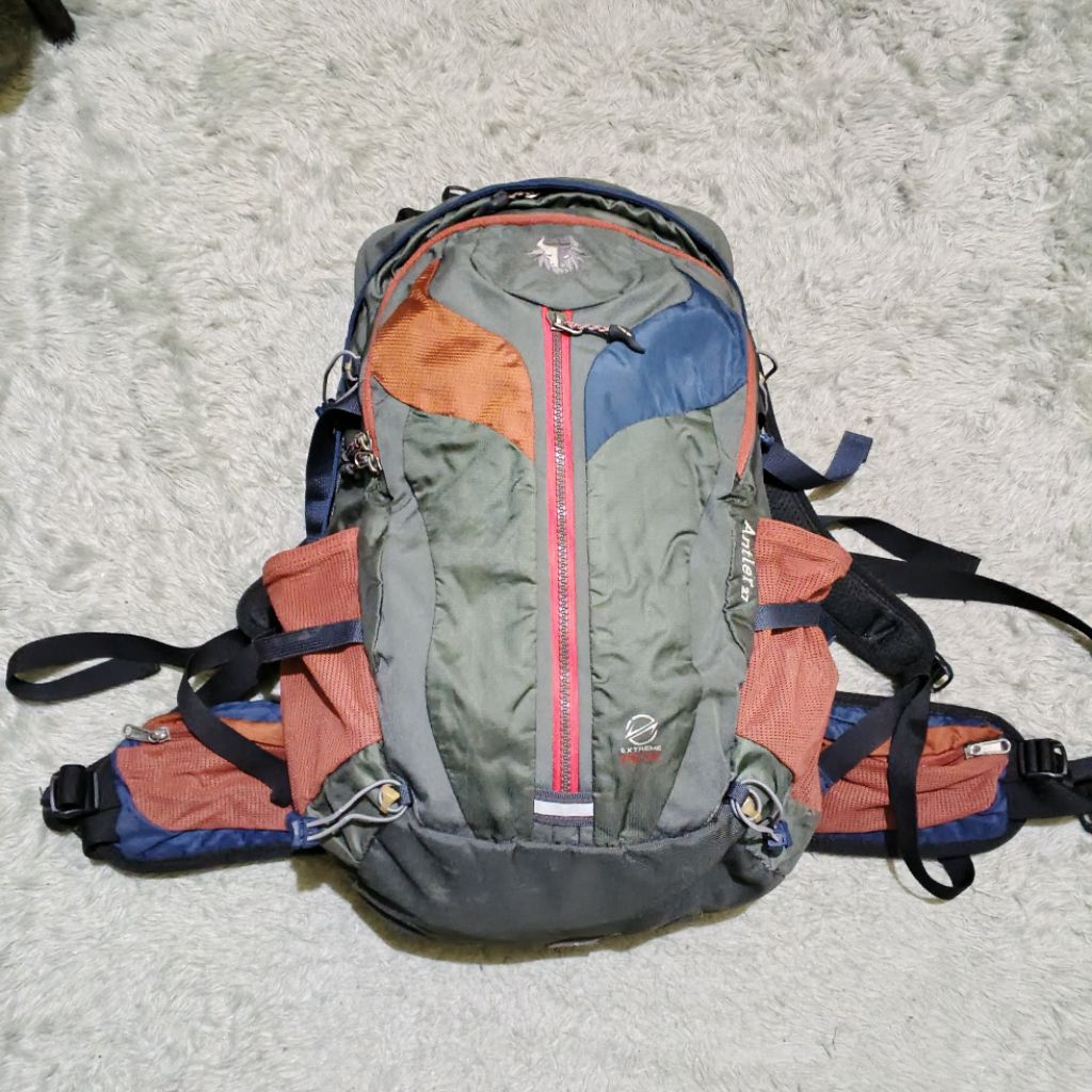 tas Daypack black yak antler 27 liter limited