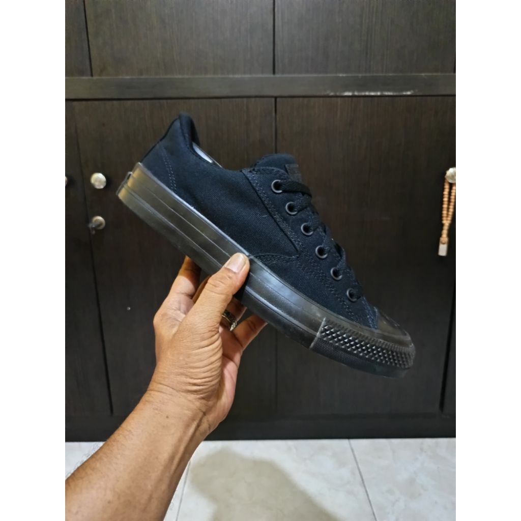CONVERSE MALDEN STREET BLACK