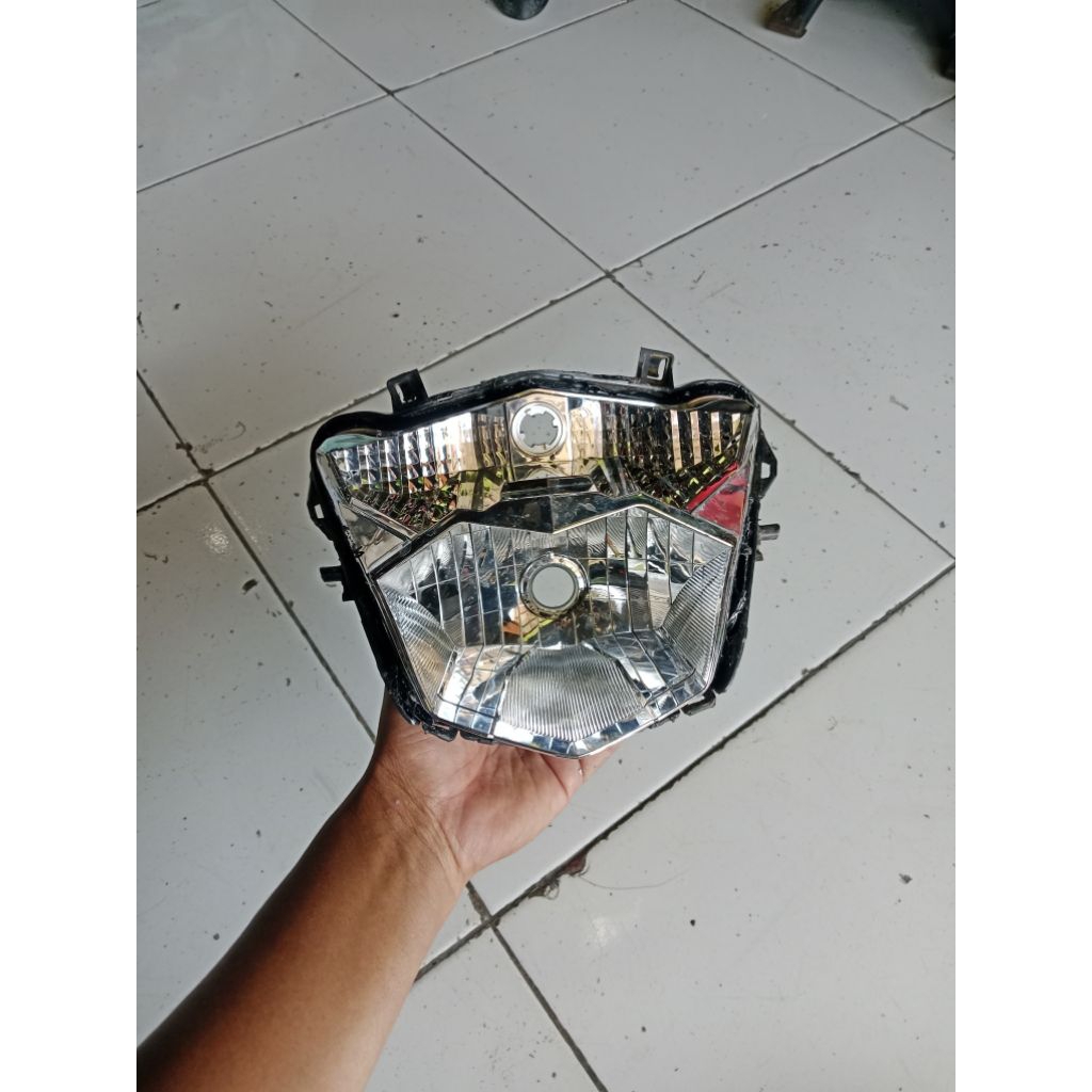housing lampu depan Beat Street eco 2017 2109 bekas original