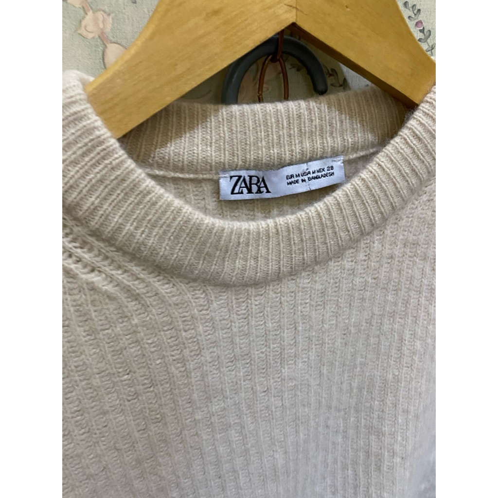 Pl atasan zara puffy