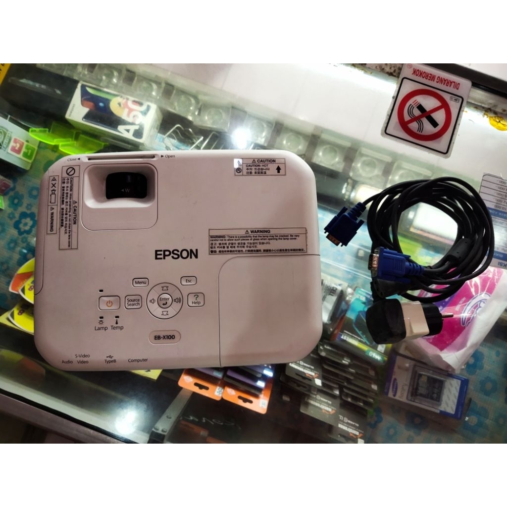 Projector Epson EB-X100