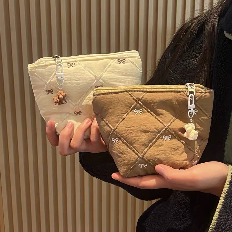 Tas kosmetik kecil dengan pita bordir dompet koin tempat lipstik tas penyimpanan wanita