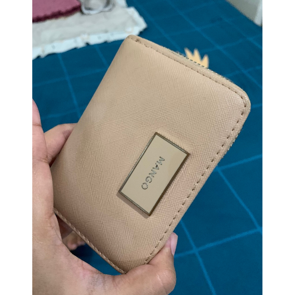 Preloved dompet mango