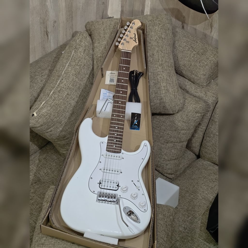 PROMO NEW ITEM GITAR ELEKTRIK ARIA PRO II STG 004 SERIES 100% ORIGINAL
