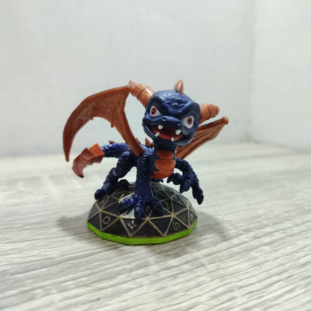 skylanders spyro action figure