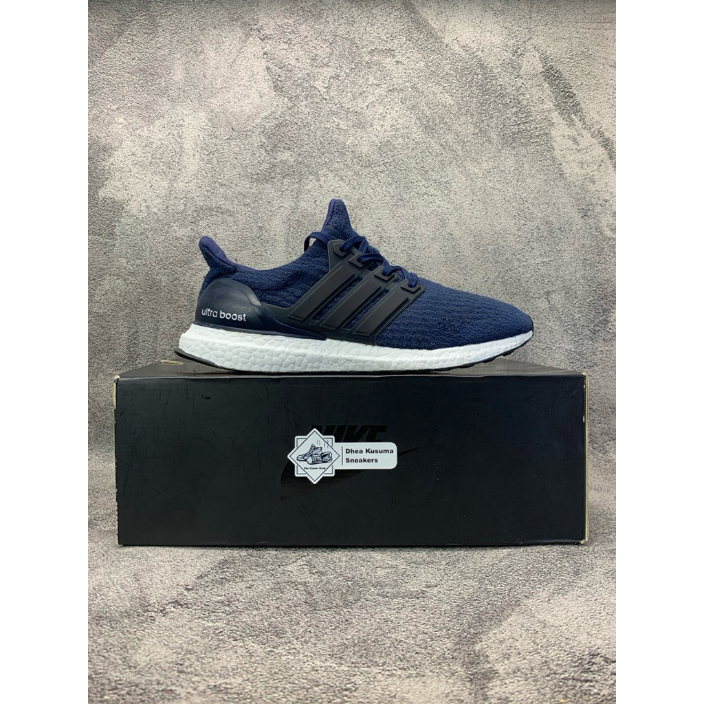 Sepatu Second  Adidas UltraBoost 3.0 Collegiate Navy Blue White  Size 41 1/3  Original Guarantee 100
