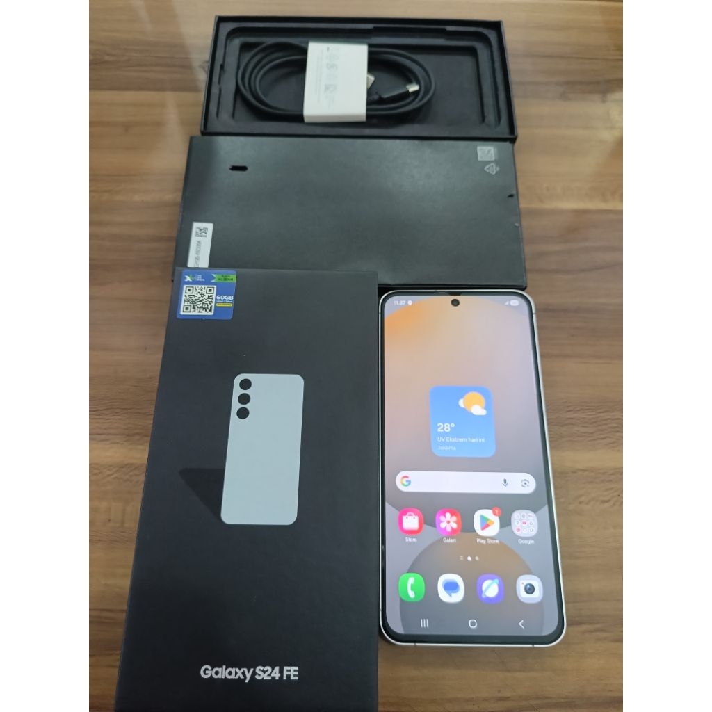 SAMSUNG S24FE 8/256 SEKEN