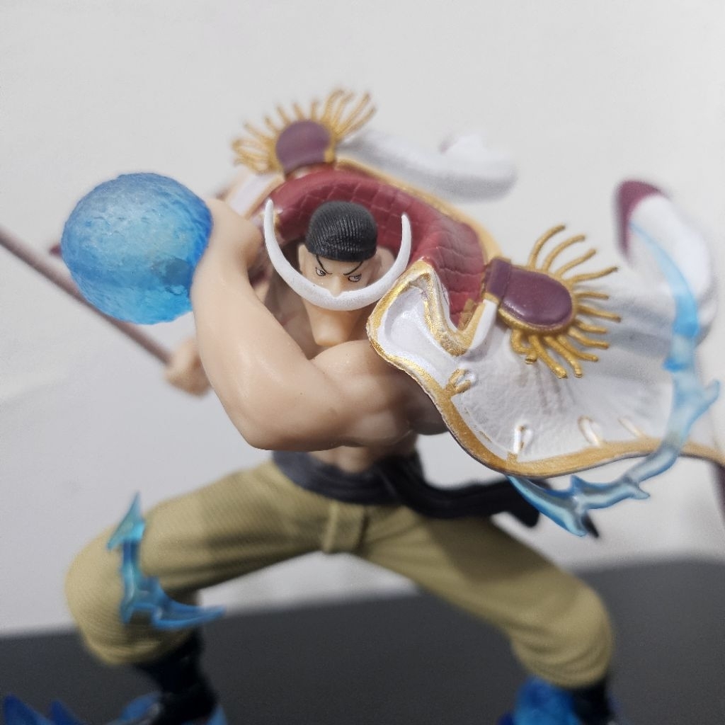 ACTION FIGURE SHIROHIGE ONE PIECE Edward Newgate