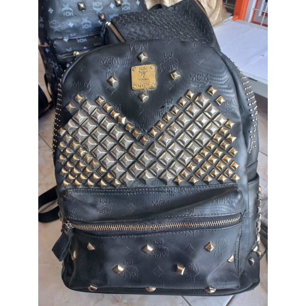 PRELOVED RANSEL MCM STARK