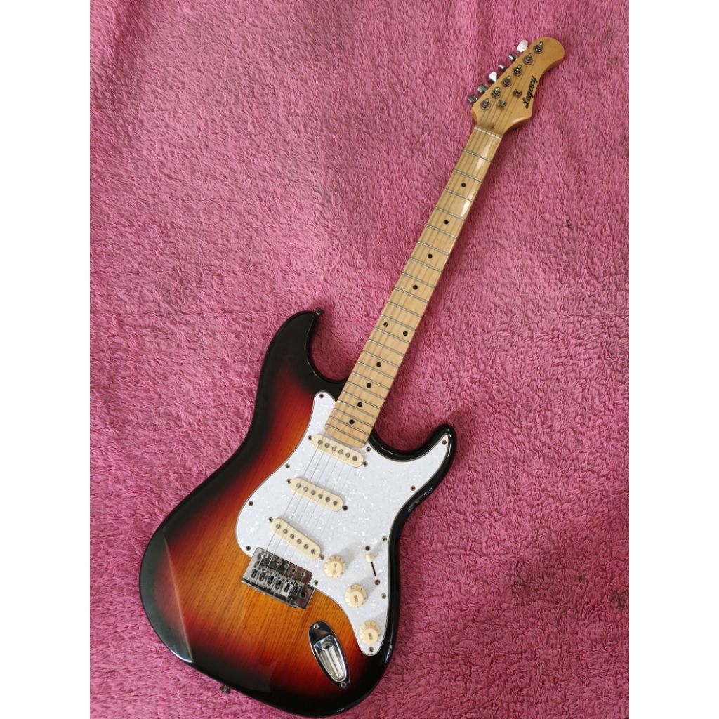 gitar elektrik Stratocaster original legacy